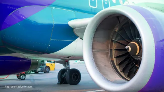 अमेरिका से निर्वासित 104 भारतीयों को लेकर आया विमान अमृतसर हवाई अड्डे पर उतरा