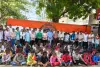 सूरत : राजस्थान पुलिस का मेगा ऑपरेशन, 84 आदिवासी बाल मजदूरों को फैक्ट्रियों से छुड़ाया