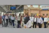 वडोदरा : पश्चिम रेलवे के महाप्रबंधक रामाश्रय पाण्डेय ने वडोदरा स्टेशन का किया निरीक्षण