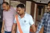 सूरत : 50 लाख रुपये की लूटकांड का मास्टरमाइंड कुंदन भगत सूरत लाया गया
