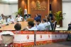 सूरत : मेट्रो और सीटको को नगर निगम की सख्त चेतावनी , गैर-ज़रूरी बैरिकेड्स हटाएं