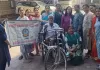 सूरत : मारवाड़ी युवा मंच सूरत जाग्रति शाखा द्वारा दिव्यांग बुज़ुर्ग को ट्राईसाइकिल प्रदान