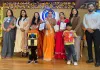 सूरत : नंदूबा इंग्लिश एकेडमी में ‘ऑल-राउंडर मॉम अवॉर्ड’ से माताओं का सम्मान