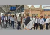 वडोदरा : पश्चिम रेलवे के महाप्रबंधक रामाश्रय पाण्डेय ने वडोदरा स्टेशन का किया निरीक्षण