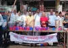 सूरत : ‘सेवा ही सबसे बड़ा धर्म’ के संदेश के साथ शीतल गुलाब शरबत का वितरण