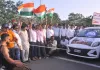 सूरत : राकेश सैनी ने दांतों से 8 कारें 100 मीटर तक खींचकर बनाया रिकॉर्ड, वर्ल्ड ड्रग्स डे पर युवाओं को दिया नशामुक्ति का संदेश