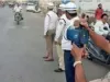 खुद पुलिस है तो हेलमेट नहीं पहनने का क्या? अब से पुलिसकर्मियों पर भी लगेगा दंड