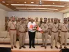 अहमदाबाद : पुलिस अधिकारियों ने मुख्यमंत्री से शिष्टाचार मुलाकात की, सीएम ने क्या कहा, जानें