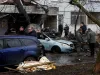 युक्रेन : राजधानी कीव के बाहरी इलाके में एक विद्यालय के पास हुए हेलीकॉप्टर दुर्घटना में गृह मंत्री समेत 16 लोगों की मौत