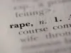 बलात्कार की शिकायत करने वाली महिला को मेडिकल जांच के लिए 2 किमी चलने के लिए मजबूर किए जाने की शिकायत 