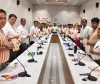 सूरत : “गौ सम्मान अभियान” को लेकर व्यापारियों की बैठक, 7 मई को विशाल रैली का आह्वान
