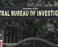 मुंबई में एनसीबी के पूर्व क्षेत्रीय निदेशक समीर वानखेड़े सहित चार लोगों के खिलाफ भ्रष्टाचार का केस दर्ज