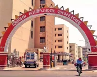 अहमदाबाद : सिविल हॉस्पिटल में महिला मरीज की मौत के बाद परिजनों ने रेजिडेंट डॉक्टर पर किया हमला