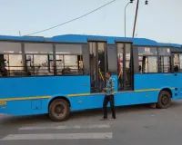 सूरत : बीआरटीएस-सिटी बसों में 70 हजार से ज्यादा दैनिक यात्री कम हुए
