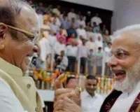 गुजरात : प्रधानमंत्री नरेंद्र मोदी एवं शंकर सिंह वाघेला के बीच हुई मुलाकात 