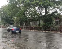 सूरत :  दोपहर बाद शहर में झमाझम बारिश, होली की तैयारियों पर फिरा पानी