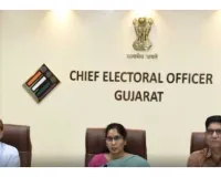 लोकसभा चुनाव : गुजरात में मतदान से पहले चुनाव आयोग को मिली 10 हजार से अधिक शिकायतें