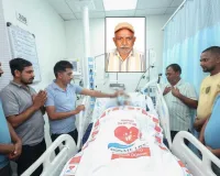 सूरत : ब्रेन-डेड किसान सुरेशभाई के अंगदान से दो लोगों को मिला नया जीवन