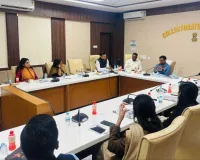 वडोदरा : सेंट्रल गुजरात के इकोनॉमिक मास्टर प्लान को लेकर कलेक्टर कार्यालय में अहम बैठक