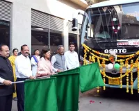 राजकोट–गांधीनगर के बीच नई ST एसी बस सेवा का शुभारंभ, विधायक दर्शिताबेन शाह एवं रमेशभाई टिलाला ने दिखाई हरी झंडी  