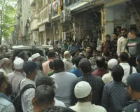 सूरत में एक ही परिवार के तीन सदस्यों की संदिग्ध मौत