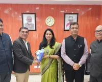 सूरत : टेक्सटाइल कमिश्नर से मिला चैंबर का डेलीगेशन, नई टीटीडीएस स्कीम और कॉमन फैसिलिटी सेंटर की मांग