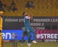 सूरत : आईएसपीएल सीजन-3: अहमदाबाद लायंस ने चेन्नई सिंघम्स को हराकर अंक तालिका में पहला स्थान किया पक्का