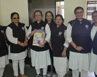 सूरत : गुजरात में पहली बार महिला वकीलों का संयुक्त महिला दिवस व तिलक होली समारोह