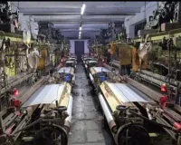 सूरत : गैस संकट और वैश्विक तनाव से टेक्सटाइल इंडस्ट्री पर संकट, पांडेसरा में पावरलूम यूनिट्स बंद