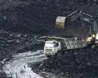 सूरत : मिडिल ईस्ट तनाव का असर टेक्सटाइल इंडस्ट्री पर, आयातित कोयले के दाम 15 प्रतिशत तक बढ़े