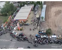 सूरत में पेट्रोल की कमी की अफवाह से हड़कंप, पंपों पर लंबी कतारें