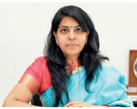 सूरत : लोकल बॉडी चुनाव से पहले प्रशासनिक फेरबदल, शालिनी अग्रवाल बनीं सूरत की प्रभारी सचिव