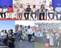 सूरत : डुमस सी-फेस पर SMC का श्रमदान अभियान, 4000 नागरिकों की भागीदारी से 212 किलो कचरा हटाया