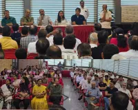 सूरत : एसएमए अध्यक्ष नरेंद्र साबू ने व्यापारियों को दिया डिजिटल और डायरेक्ट सेल्स का संदेश