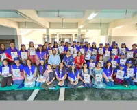 राजकोट : देवड़ा गांव के NSS कैंप में रीजनल इन्फॉर्मेशन ऑफिस का जागरूकता कार्यक्रम