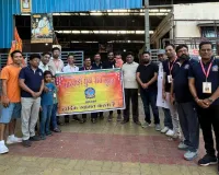 सूरत : मारवाड़ी युवा मंच का गौ सेवा कार्यक्रम, गुड़ अर्पित कर सदस्यों ने निभाई सेवा की परंपरा