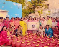 सूरत : अक्षय तृतीया पर मायूम सूरत जागृति शाखा का सेवा कार्य, 101 मटकों के साथ फल-जूस का वितरण