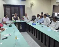 सूरत : पांडेसरा में टेक्सटाइल उद्योग और DGTS की अहम बैठक,  स्टीम पर GST दरें बढ़ाने और इनवर्टेड ड्यूटी स्ट्रक्चर सुधारने की मांग