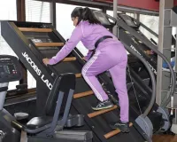 वडोदरा की “स्क्वैट क्वीन” इंदरजीत कौर मान ने 3000 से अधिक स्क्वैट्स कर तोड़ा अपना ही रिकॉर्ड