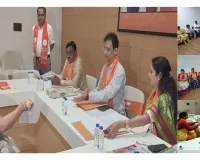सूरत : 'सियासी महाभारत',मेयर और डिप्टी मेयर के चयन के लिए भाजपा का मंथन, ऑब्जर्वर्स ने 250 से ज्यादा पदाधिकारियों से लिया 'सेंस'