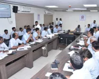 सूरत : लिंबायत ज़ोन में म्युनिसिपल कमिश्नर ने विकास कार्यों की समीक्षा की