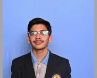 सूरत : CBSE परीक्षा में SBR माहेश्वरी विद्यापीठ का शानदार प्रदर्शन, हर्षित कासट बने शहर के द्वितीय टॉपर