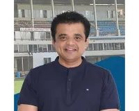 सूरत : टेक्सटाइल सेक्टर को “थ्रस्ट सेक्टर” का दर्जा मिलने से वीविंग इंडस्ट्री को मिलेगा नया बल: मयूर गोलवाला
