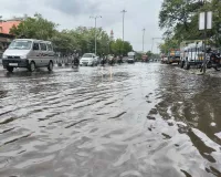 सूरत : बारिश की तैयारियों की समीक्षा के लिए मनपा की अहम बैठक, 48 घंटे में खुदाई स्थलों की रिपोर्ट तलब