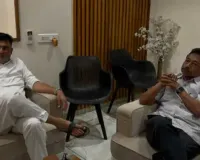 सूरत : सुमुल डेयरी चुनाव में सियासी घमासान, कांग्रेस द्वारा उम्मीदवारों को सुरक्षित स्थान पर भेजने की घोषणा