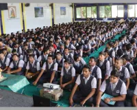 सूरत : के.वी. मांगुकिया विद्यालय में AI पर विशेष सेमिनार, 500 से अधिक विद्यार्थियों ने सीखी नई तकनीक की जानकारी