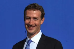 मेटा (फेसबुक) के शेयर में ऐतिहासिक गिरावट; दुनिया के टॉप 10 अमीरों की सूची से गायब हो गये मार्क झकरबर्ग