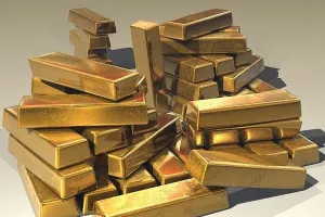 अहमदाबाद एयरपोर्ट पर एक संदिग्ध यात्री के पास से मिला तीन किलो सोना, एअरपोर्ट के कर्मचारी की मिलीभगत आई सामने