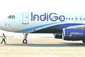 दिव्यांग बच्चे के साथ दुर्व्यवहार करने के कारण इंडिगो एयरलाइन्स पर लगा पांच लाख का जुर्माना