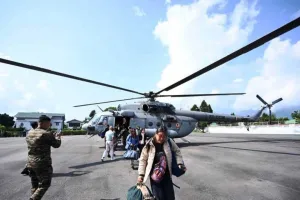 सिक्किमः लाचेन व लाचुंग में फंसे लोगों के लिए सेना के हेलिकॉप्टर बड़ी राहत बने, व्यापक पैमाने पर चल रहा बचाव अभियान